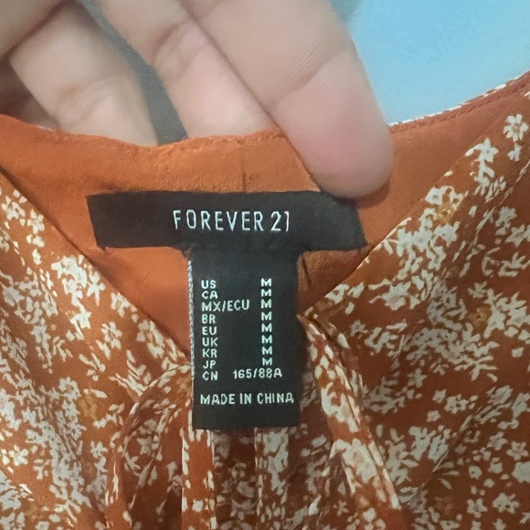 Beautiful FLORAL dress FOREVER 21 - Picture 4 of 9